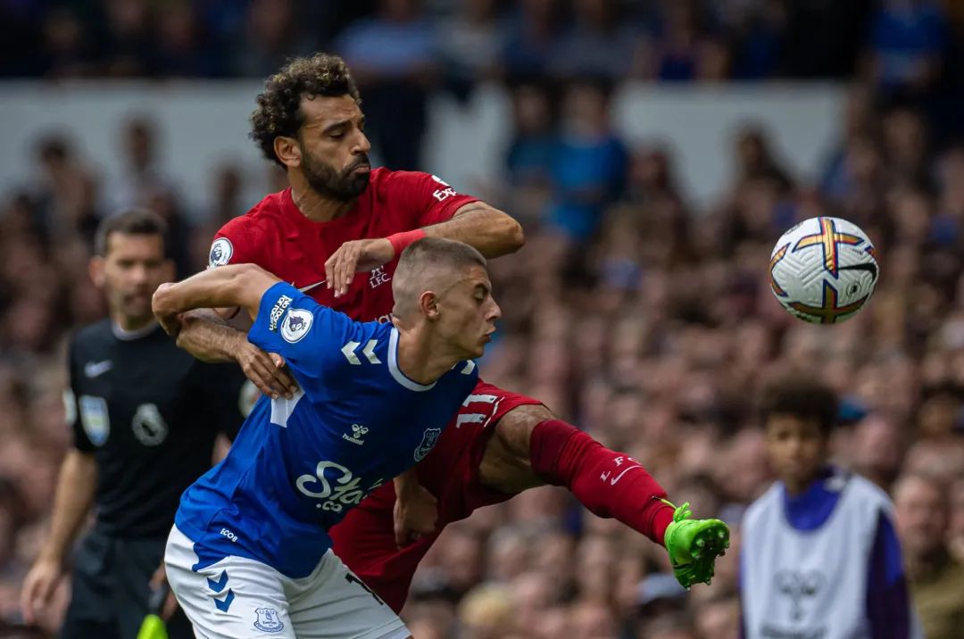 欧超杯赛程吃紧，西汉姆关键时刻主帅复盘，态度坚定，身体对抗强度拉满(欧超杯奖金一览表)